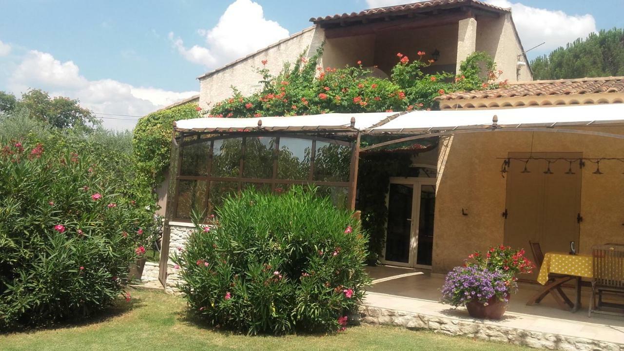 L'annexe * Villelaure
